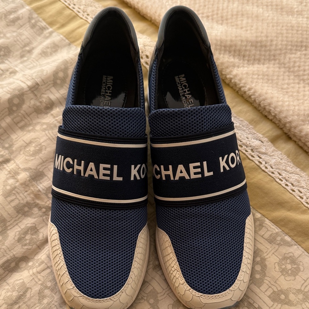 Michael Kors Navy and Cream Slip-On Sneakers